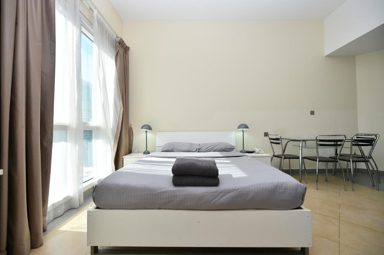 Relaxing Furnished Studio Near Dic Metro, Barsha Heights - Alia Appartement Dubai Buitenkant foto