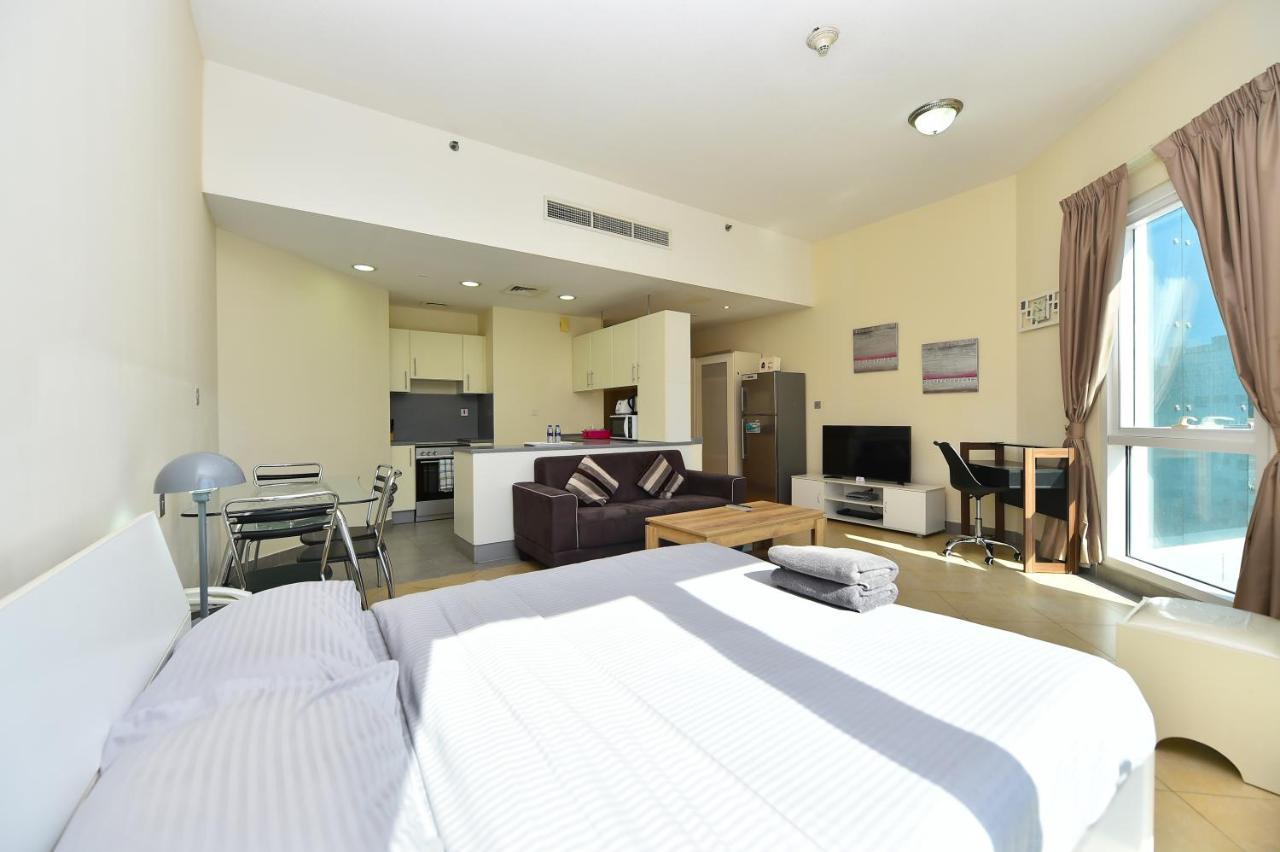 Relaxing Furnished Studio Near Dic Metro, Barsha Heights - Alia Appartement Dubai Buitenkant foto